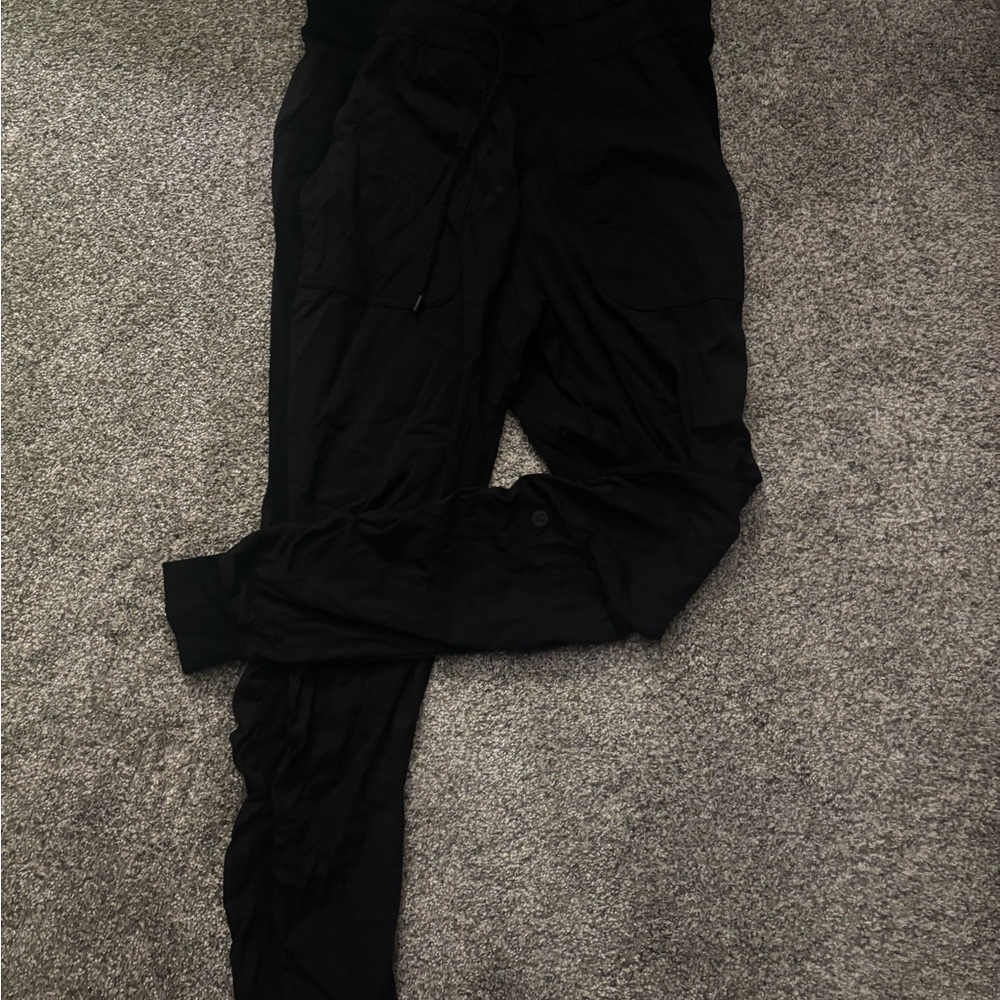 lululemon dance studio joggers